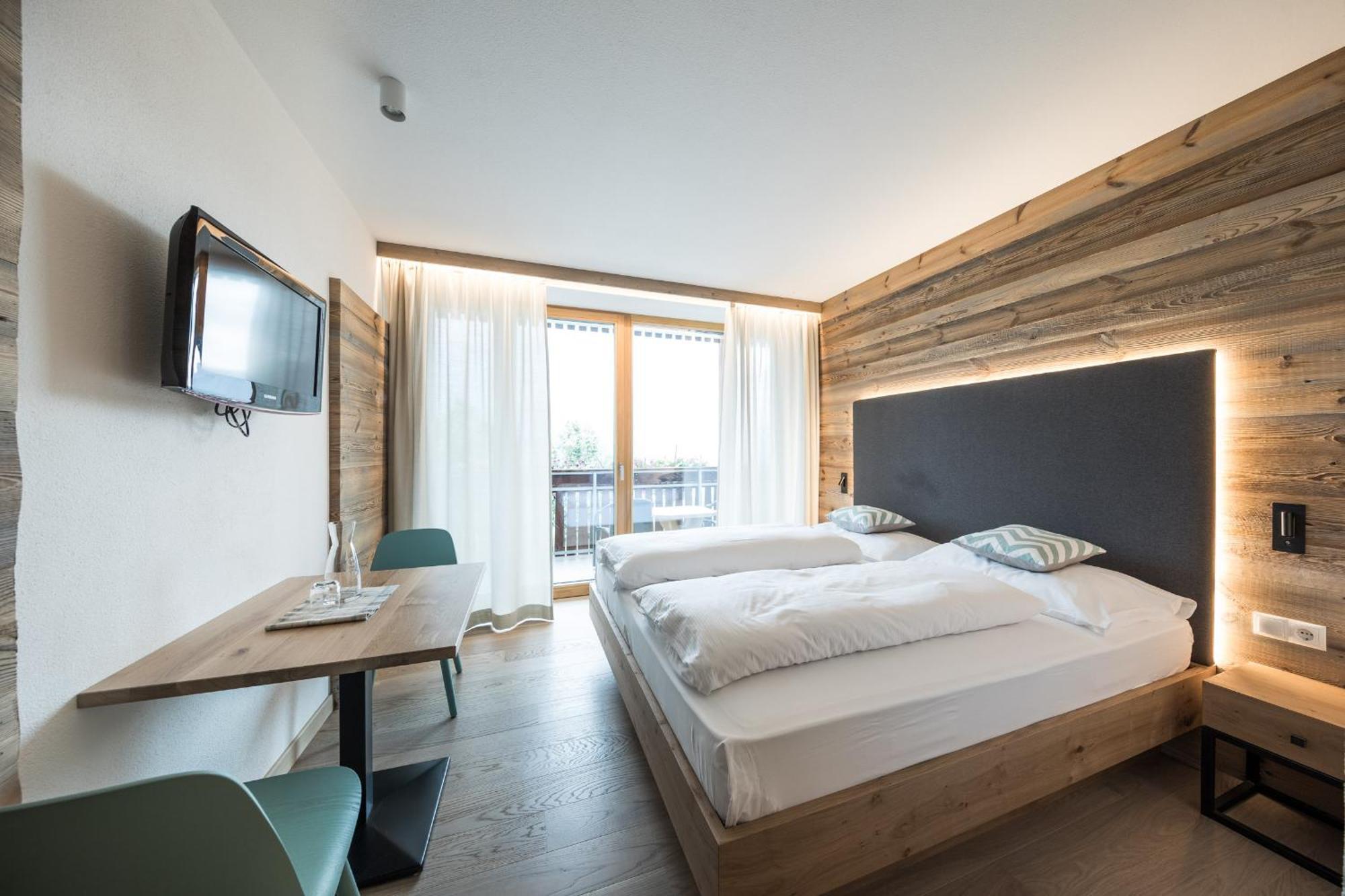 ברוניקו Hotel Petrus מראה חיצוני תמונה
